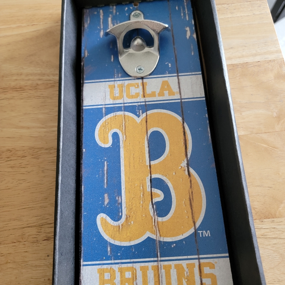 UCLA BRUINS CLASSIC DISTRESSED BOTTLE OPENER REPRESENT